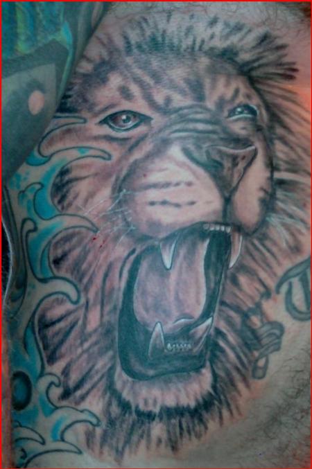 Bobby Cimorelli - Lion tattoo 